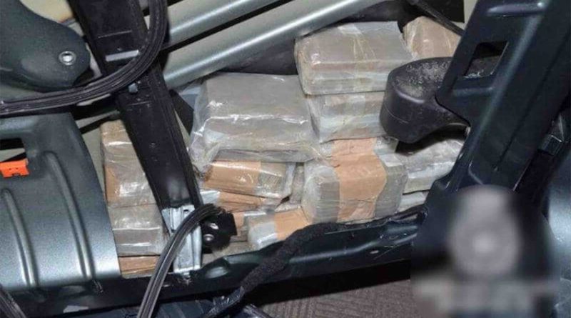 Maroc drogue voiture cachette résine de cannabis