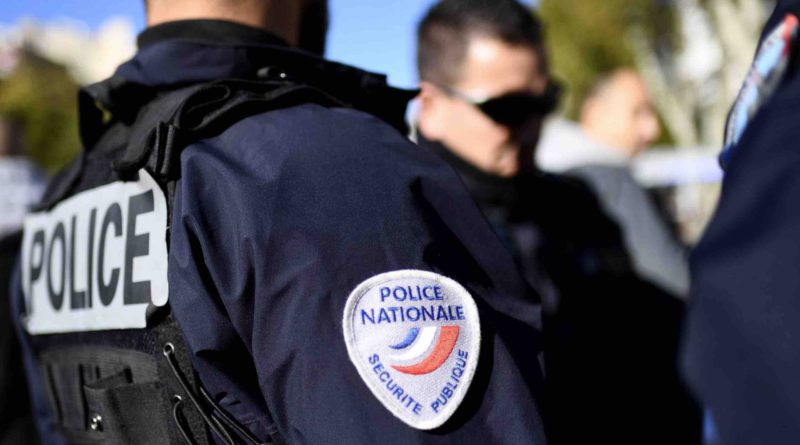 Police nationale France policier français