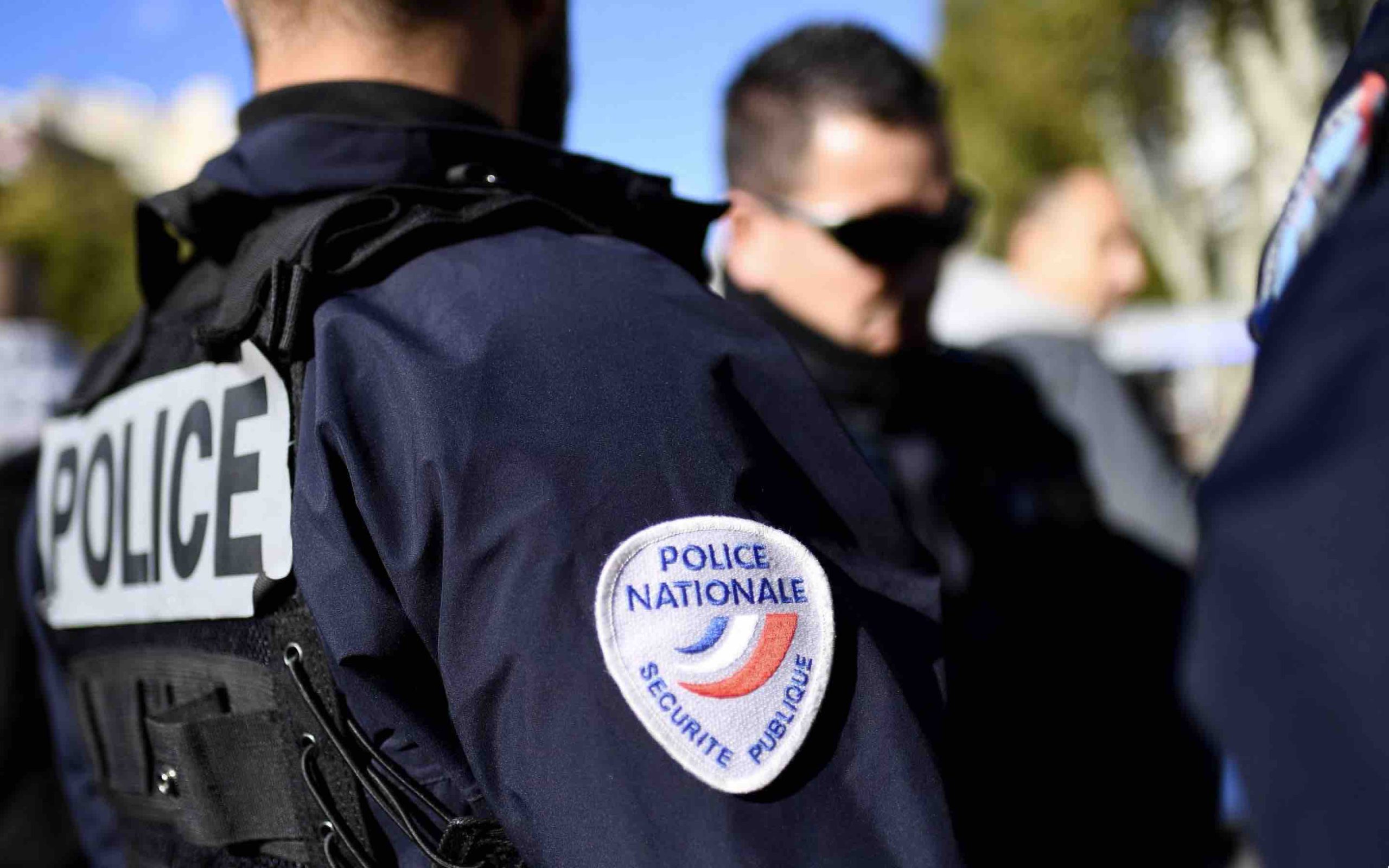 Police nationale France policier français