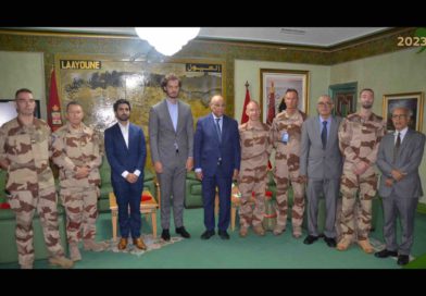 Sahara : des diplomates et des militaires français à Laayoune