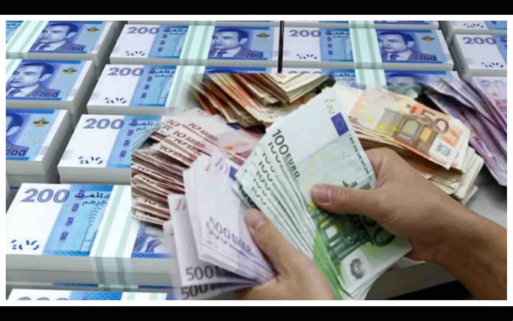 argent liasses billets dirhams euros Maroc