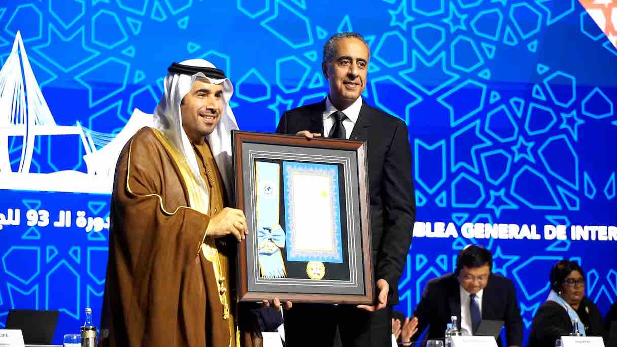 Interpol décerne sa plus haute distinction à Abdellatif Hammouchi