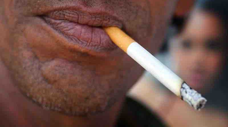 Maroc tabac fumeur cigarette