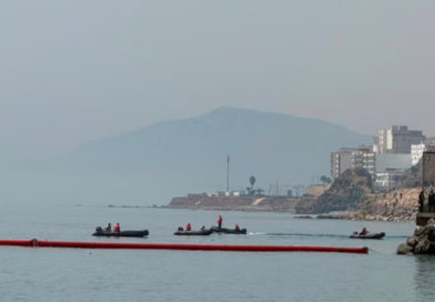 Sebta: le gouvernement installe une barrière de 500 m en mer